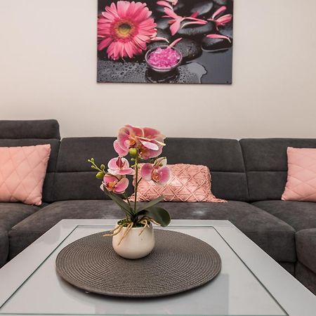 Villa Jana Luxury Apartments Novalja Kamer foto