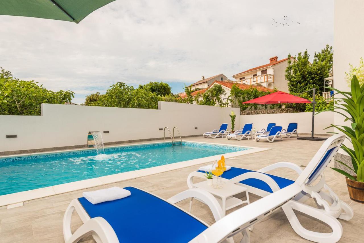 Villa Jana Luxury Apartments Novalja Buitenkant foto