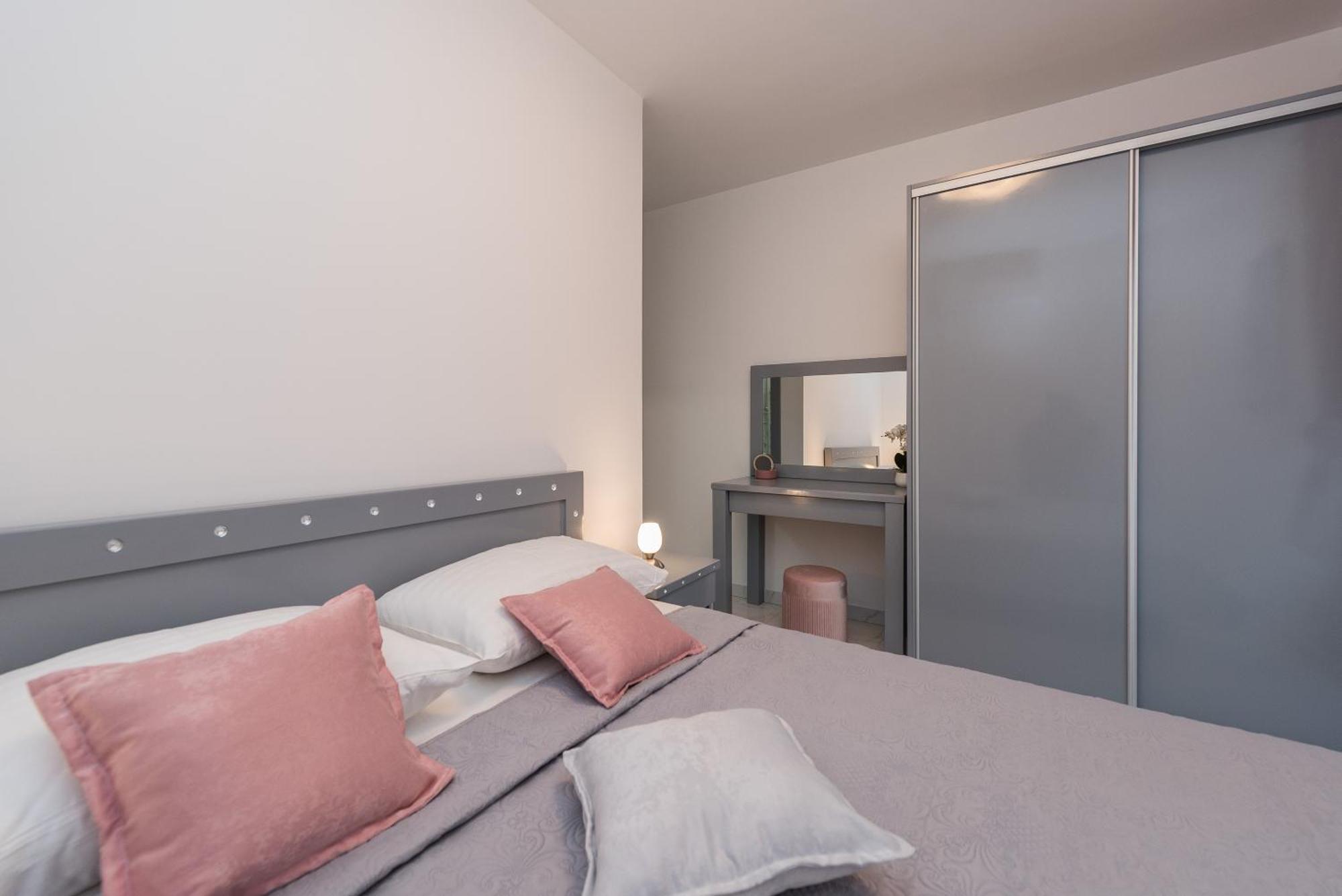 Villa Jana Luxury Apartments Novalja Kamer foto