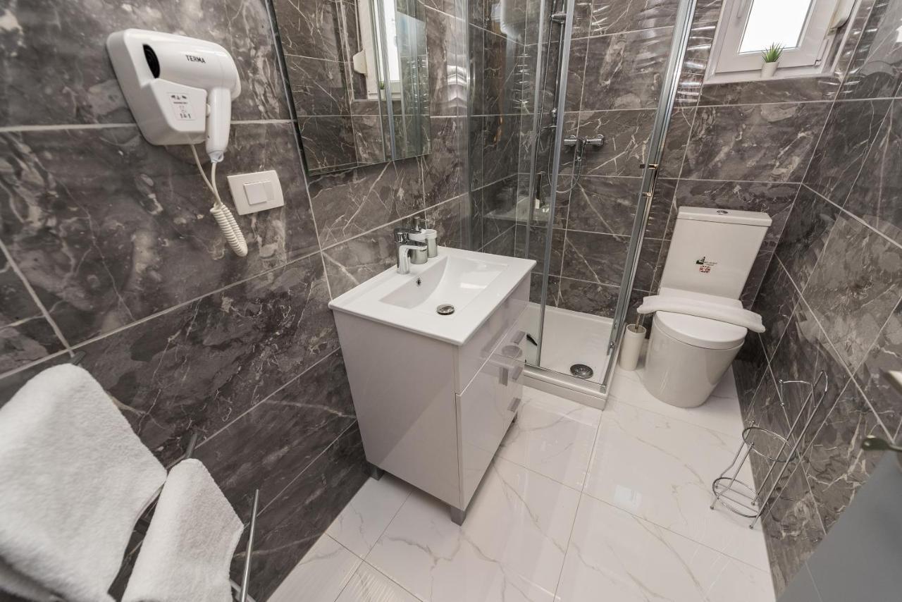 Villa Jana Luxury Apartments Novalja Buitenkant foto